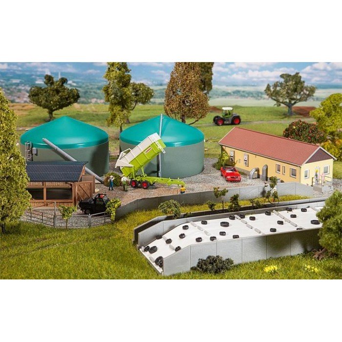 130468 Faller Biogas installatie