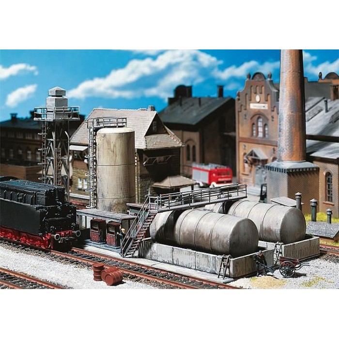 120157 Faller Dieselpompstation