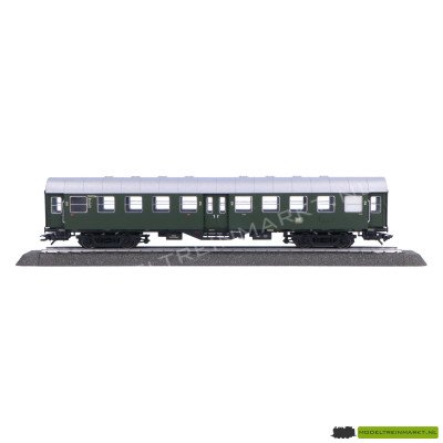 41320 Märklin Umbauwagen 2e klas DB