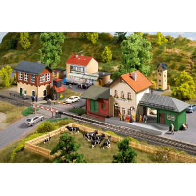 15 105 Auhagen Set Bahnhof Hohendorf