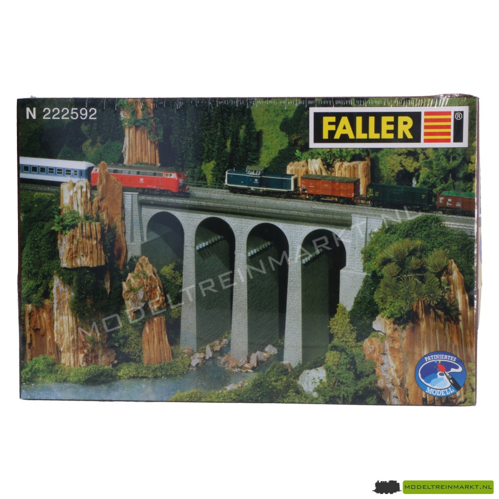 222592 Faller Viaduct, dubbelspoor recht deel