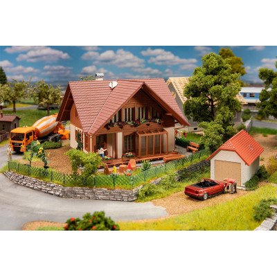 130659 Faller Vrijstaand huis 'Rustica'
