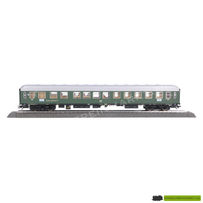 43940.001 Märklin Sneltreinrijtuig 2e klasse en buffet DB met figuren