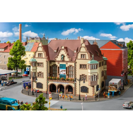 191782 Faller Natuurhistorisch museum